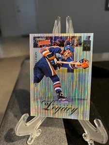 WAYNE GRETZKY 1999-00 UD ULTIMATE VICTORY #115 COLECCIÓN FOIL VICTORIA - ENGRASADORES - Imagen 1 de 2