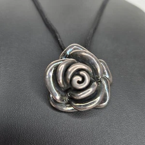 Sterling Silver Signed Necklace Pendant Roses Flowers Rose Flower - Picture 1 of 15