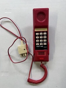 Red Corded Telephone Royal Ringer x 1 line Wall mount Retro Vintage - Zdjęcie 1 z 8