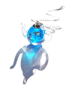 Alice in wonderland teapot pendant/necklace. - Picture 1 of 2