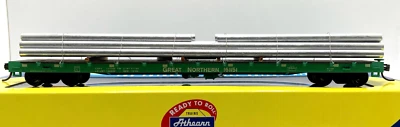 HO ATHEARN 92677 60' FLAT CAR WITH PIPE LOAD GREAT NORTHERN GN # 161151 - Image 1 of 2
