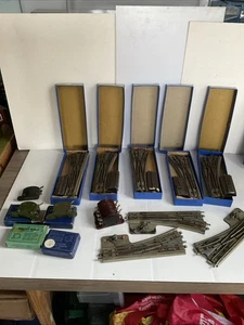 Hornby Dublo 3 rail. Electric Points X5. Switches And 3 Manual Points. - Picture 1 of 12