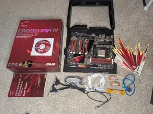 Asus Republic Of Gamers Crosshair IV Formula Mainboard & Hardware - Bild 1 von 18