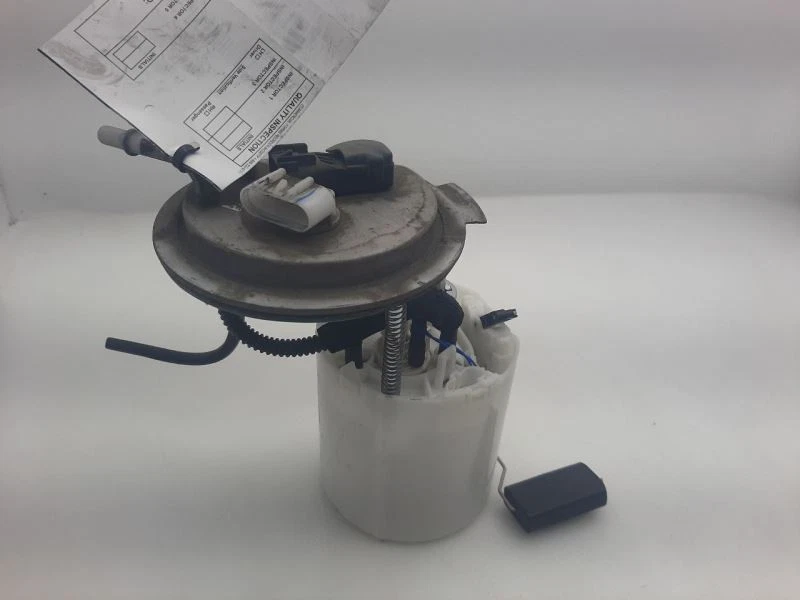 Conjunto de bomba de combustible 09-14 CADILLAC ESCALADE ESV 19299715 Foto 1 de 4