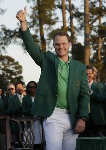 Danny Willett UNSIGNED 8X10 photo B - Picture 1 of 1