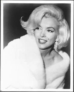 MARILYN MONROE VINTAGE ORIGINAL PHOTO HOLLYWOOD BEAUTY ACTRESS AMAZING PORTRAIT - Picture 1 of 2