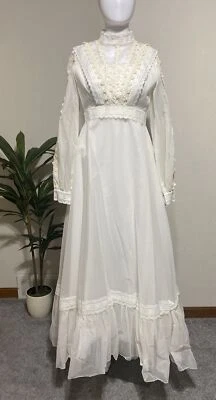 Vestido de novia de colección años 60 marfil punto suizo boho manga alfil cuello alto encaje velo XS Foto 1 de 4