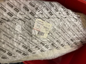 Vespa LX 50 2T 4T 125 150 Handlebar Rear Cover Genuine 65293400XN2 - Picture 1 of 2