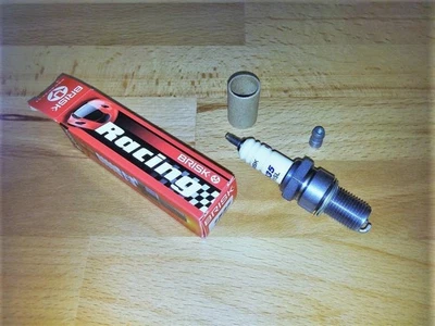 1x bujías BRISK YS plateadas para carreras se adapta a: KTM 250 SX 2 tiempos y1996-2005 Foto 1 de 4