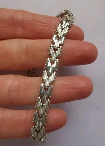 Sterling Silver Chevron Design Bracelet R99 - Picture 1 of 3