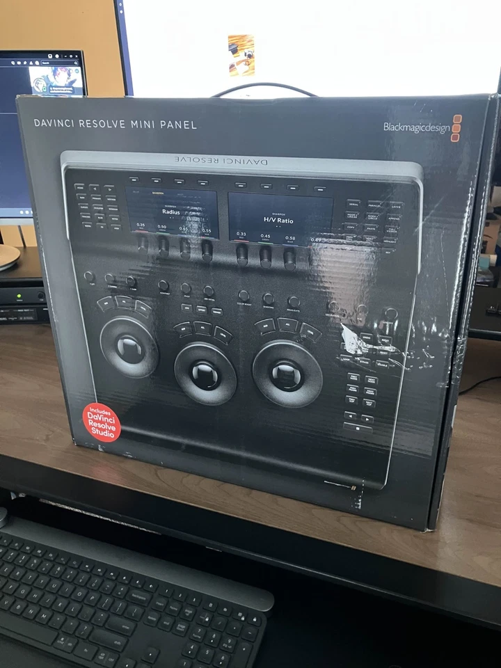 Blackmagic Design DaVinci Resolve Mini Panel Compact Control Panel - Image 1 of 2