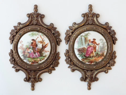 Vtg. Pair SD Baker Corp. SAMSON CHINA - Victorian Scenes Wall Porcelain Plagues Cover
