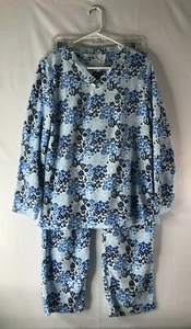 Mayfair women's M fleece pajama set long sleeves long pants v-neck NWT - Picture 1 of 8