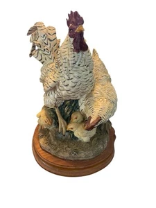 Vintage Large Rooster Chicken Chicks Statue Figurine Heavy Primitive Farmhouse - Picture 1 of 4