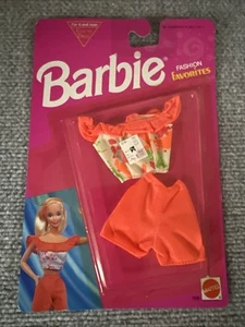 Barbie Moda Favoritos 783-B Conjunto 1993 Difícil de Encontrar Conjunto de Pantalones Cortos Top Neón NRFB De Colección - Imagen 1 de 4