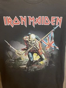 Iron Maiden England Shirt Medium 2011 Faded Skeleton Band Tee - Picture 1 of 6
