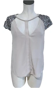 NEW BCBG MAX AZRIA Women XS Stone SIERRA CAP Sequin SLEEVES TOP UU - Picture 1 of 7