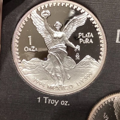 RARE 1994 Mexico Silver Libertad 5-Coin Proof Set W/COA and Wallet In Hard Case - Image 1 of 4