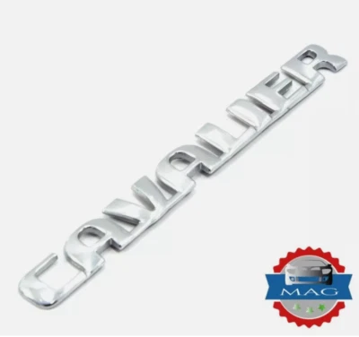 00 01 02 03 04 05 Chevy Cavalier Tapa de maletero Escritura Emblema Placa de identificación Insignia OEM LS Foto 1 de 2