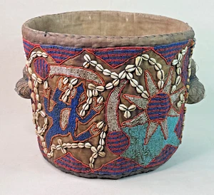 Yoruba Perlen Korb Nigeria Canasta Forrada Yoruba Perlen Beadwork - Bild 1 von 2