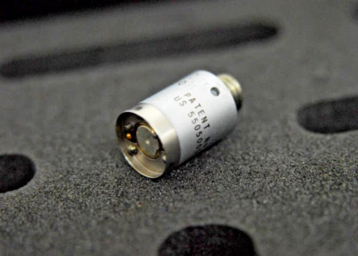 Corpo da sonda Renishaw A-1371-0284 TP20 com guias do usuário - Imagem 1 de 4