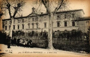 SAINT REMY DE PROVENCE - L'Hotel Dieu (avec groupe d'enfants) - Picture 1 of 1