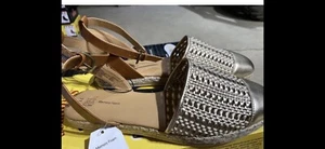 Time And True Women's Ankle Strap Espadrille Flats Tan Gold Wms Size 8 - Picture 1 of 2
