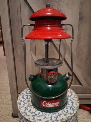 Рождественский фонарь Coleman 11 из 51 - Изображение 1 из 4