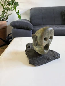 Speckstein,Kunst.Der Schrei,Speckstein auf Schiefer - Bild 1 von 3