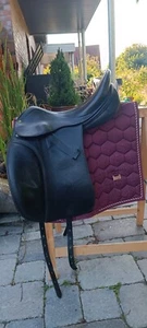 Sehr gut gepflegter Prestige Dressursattel Venus 17,5, Hersteller Nr Siehe Bild, - Bild 1 von 17