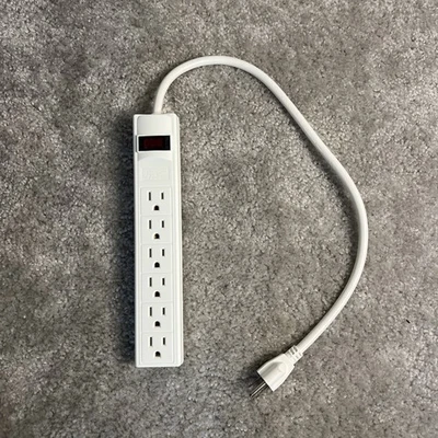 6 Outlet Power Strip Extension Chord - Image 1 of 2
