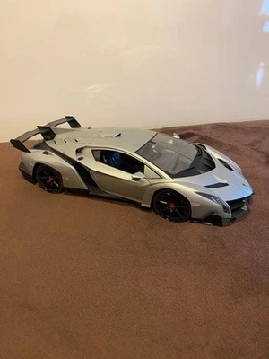 Happinet RC 1/10 Lamborghini Veneno - Bild 1 von 4
