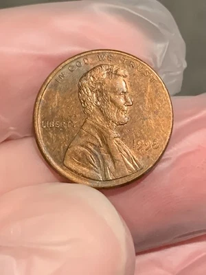 1998-P  WIDE (a m) lincoln memorial 1 cent circulated - Image 1 of 4