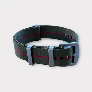 NATO Strap Armband Seat Belt 22 mm oliv mit dünnen roten Streifen 0231 - Bild 1 von 16