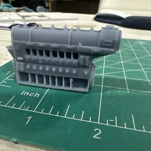 HO scale Fairbanks Morse 38D 8 Cyl - Picture 1 of 4