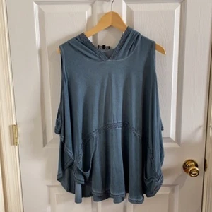 POL FADED BLUE WASH SHOULDER LESS TUNIC SIZE MEDIUM - Picture 1 of 8