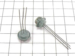 20 Stück Germanium Transistor PNP GT320B / 1T320B ~ 2N711 Fuzz Face UdSSR - Bild 1 von 3