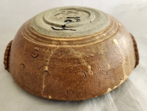 Studio Art Pottery Bowl Hand Thrown Artisan Primitive Drip Glaze Spiral Footed - Picture 1 of 10