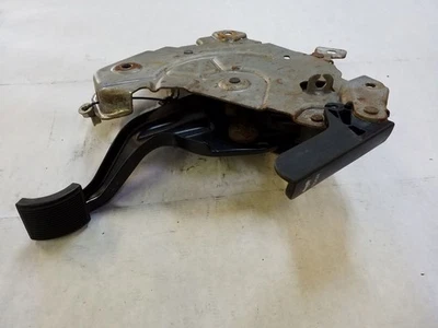 Conjunto de pedal de freno de emergencia | Se adapta a 11 12 13 14 15 16 Ford F250 F350 F450 F550 Foto 1 de 4