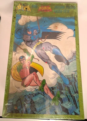 Vintage Batman and Robin 200 Piece Jigsaw Puzzle 1981 Sealed - RK581 - Image 1 of 2