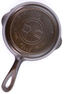 Griswold #3 Cast Iron Skillet Large Block Logo with Heat Ring 709B - Picture 1 of 14