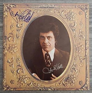 Frankie Valli Signed Gold Vinyl Record 4 Seasons Singer LEGEND RAD - Picture 1 of 1