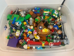 HUGE lot of LEGO SUPER MARIO Sets 7 Lbs, Many Incomplete Sets Read - Picture 1 of 3