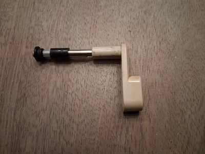 Commodore 1571 5.25" Floppy Drive For C64 C128 - Lever & Pin Only - For Parts - Image 1 of 2