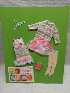 Vintage Barbie FRANCIE 1968 The Lace Pace Outfit # 1216 neuwertig, neuwertig auf Karte selten - Bild 1 von 7
