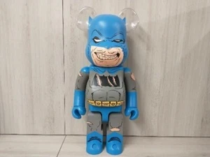 BE@RBRICK BATMAN The Dark Knight Triumphant 1000% Height about 700mm - Picture 1 of 8