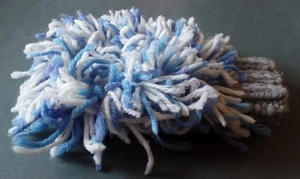 Guanto singolo vintage in maglia grigia con soffice blu e bianco? - Foto 1 di 4