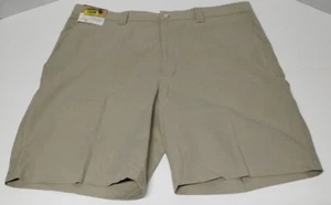 Roundtree & Yorke Caribbean Khaki Men's Shorts 40 Waist 9" Inseam Cotton Lyocell - Picture 1 of 3