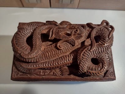 VINTAGE CHINESE HAND CARVED DRAGON TOP HINGED LID WOODEN BOX - Image 1 of 4