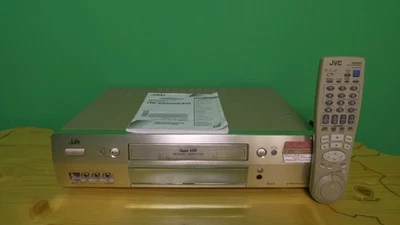 JVC HR-S 9500E - Bild 1 von 4